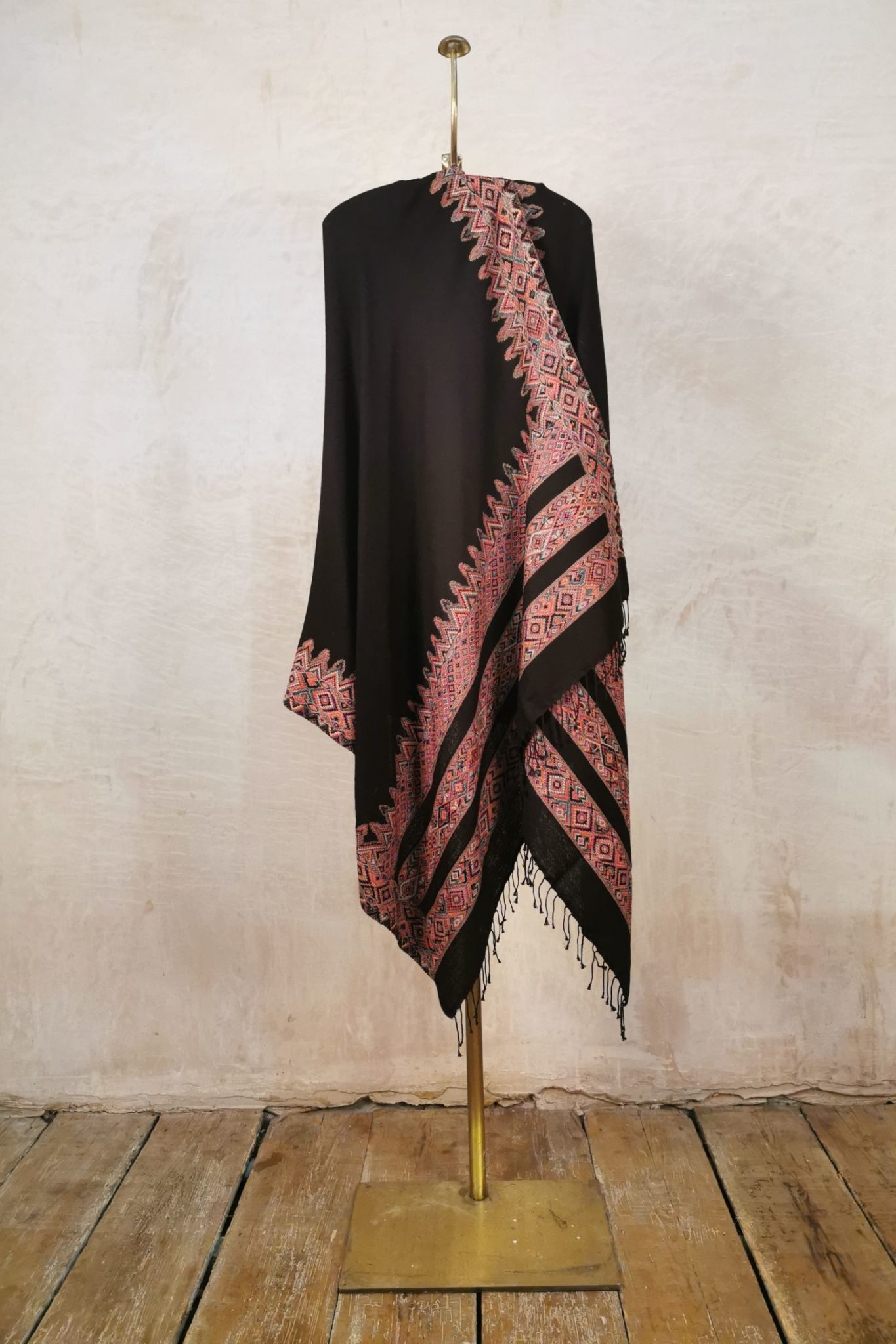 tribal print shawl