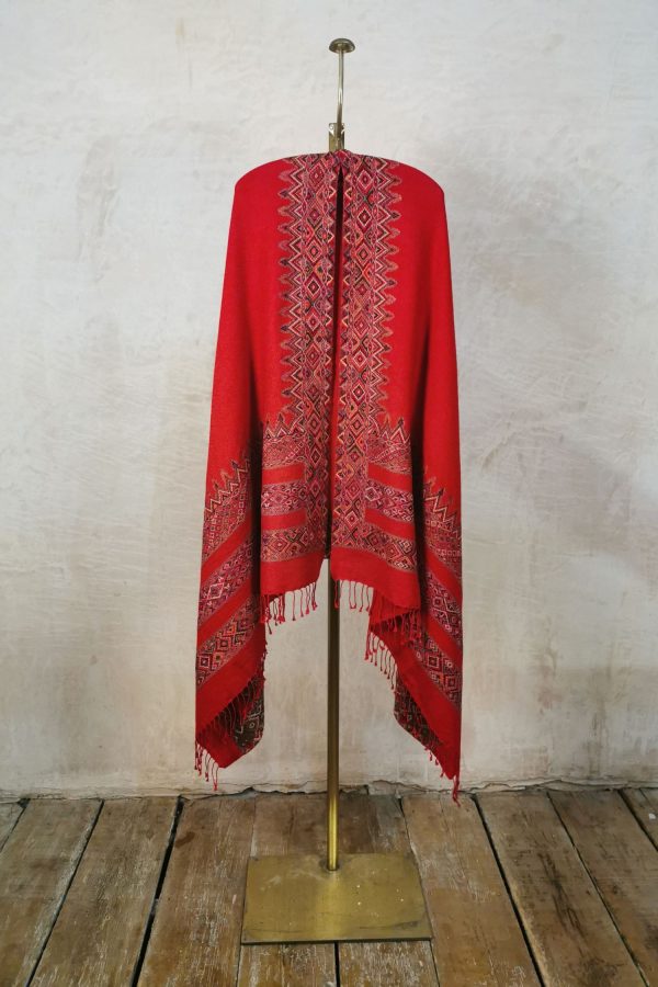 Tribal Shawl Pure Wool Chili Pepper Red Aztec - Image 10