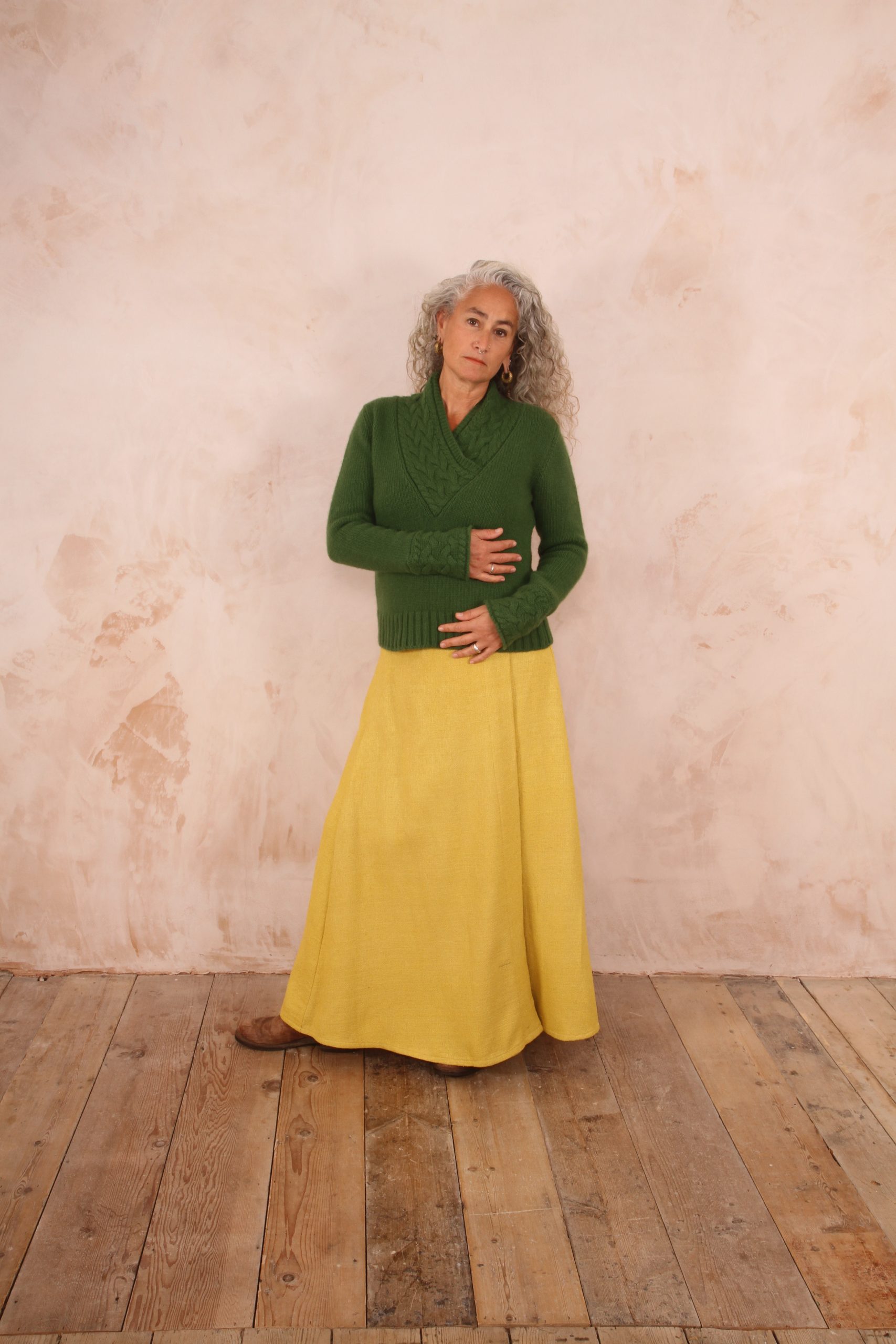 CHUNKY CABLE KNIT V NECK JUMPER PURE LAMBSWOOL PREORDER - Image 15