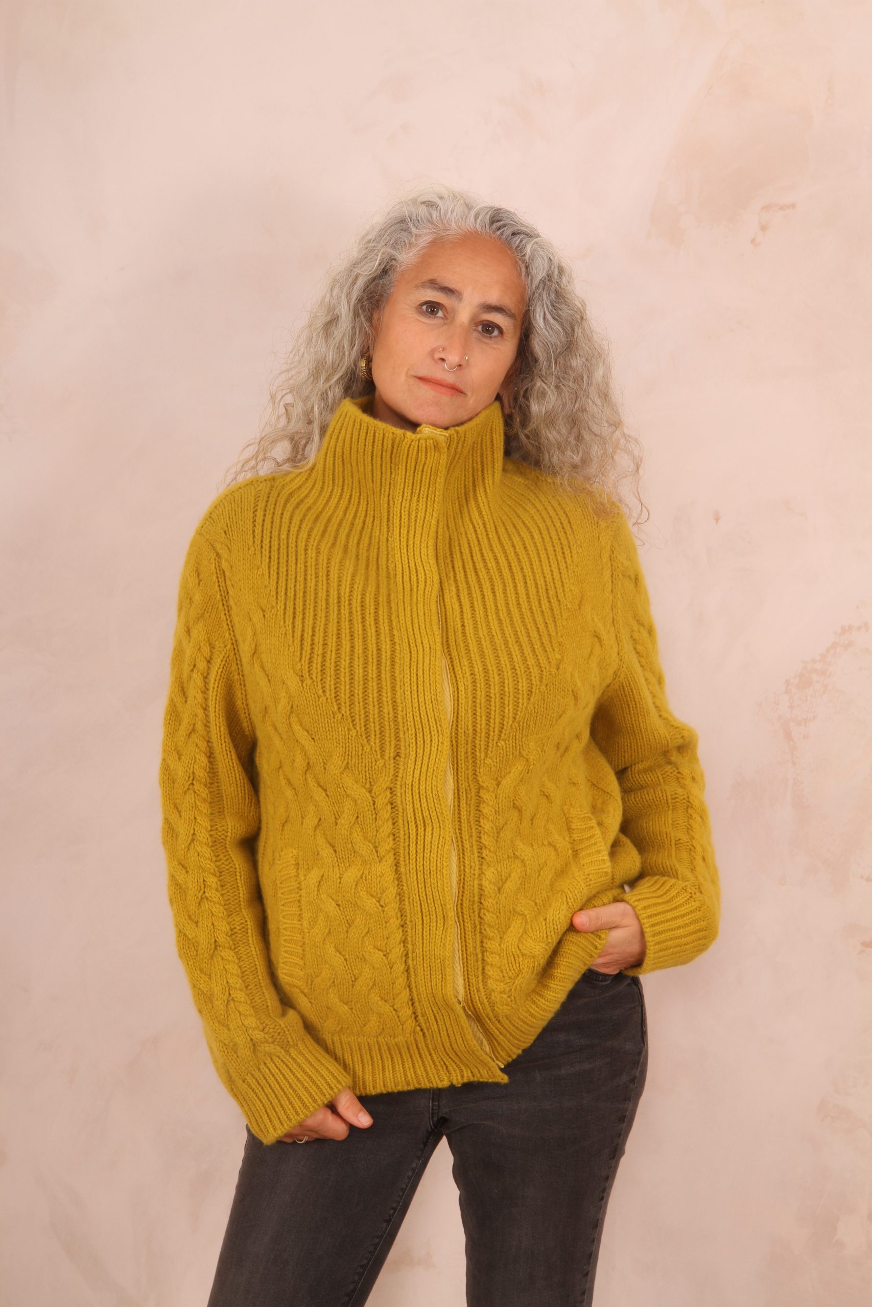 ENDLESS KNOT CABLE KNIT BOMBER CARDIGAN PURE LAMBSWOOL PREORDER - Image 3