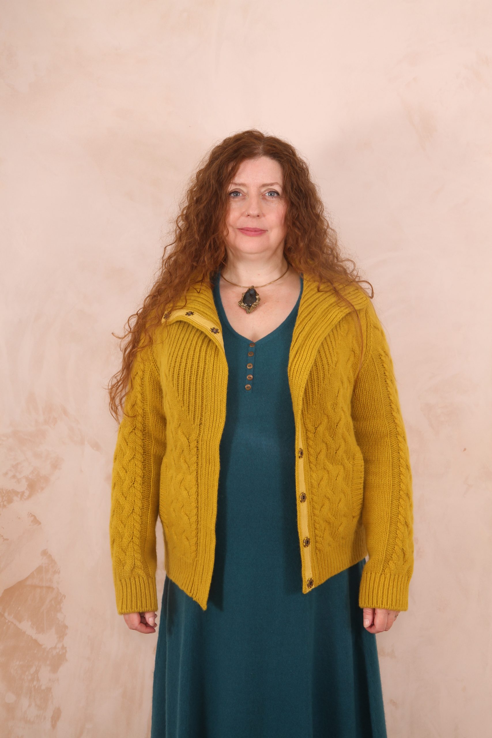 ENDLESS KNOT CABLE KNIT BOMBER CARDIGAN PURE LAMBSWOOL PREORDER - Image 4