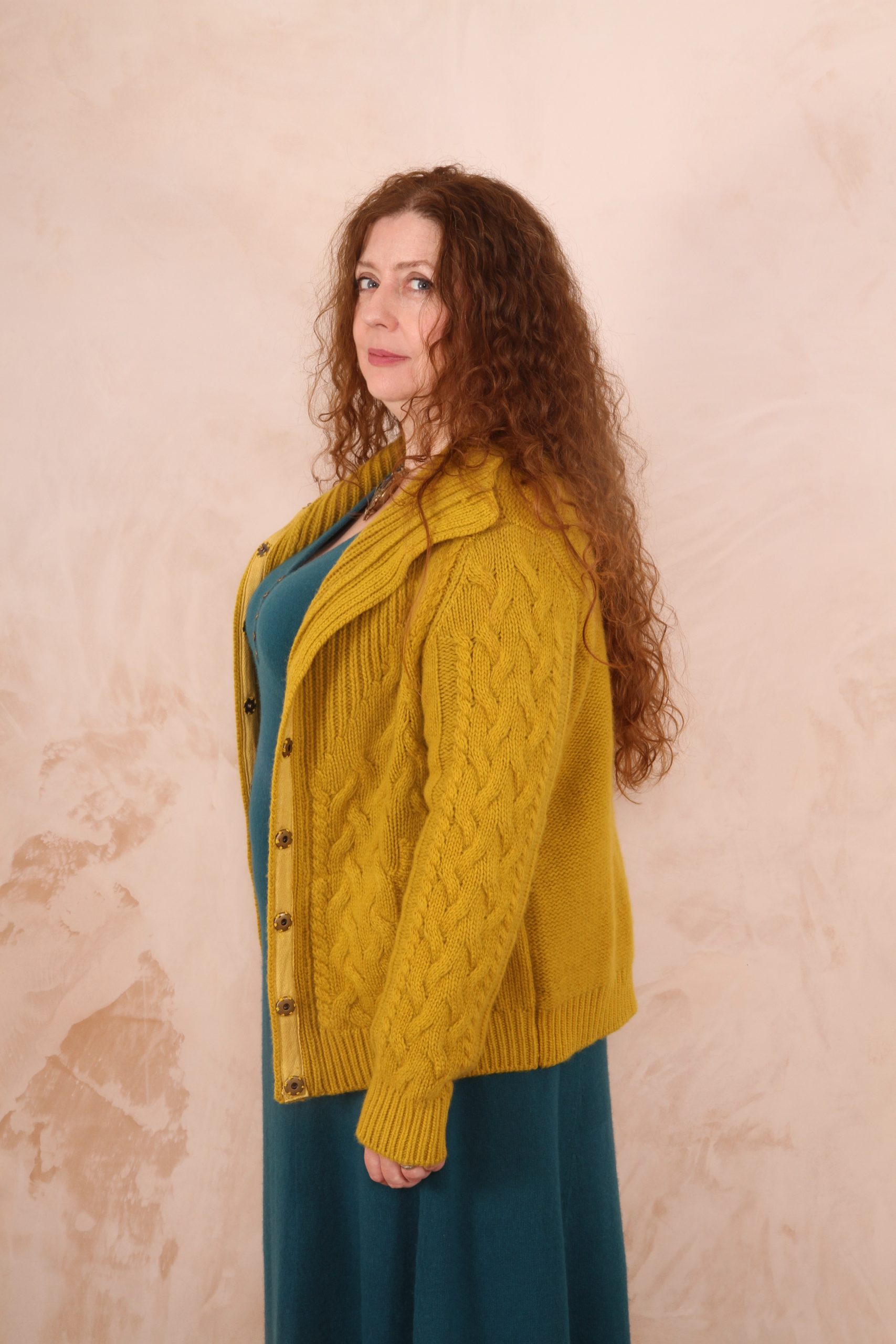 ENDLESS KNOT CABLE KNIT BOMBER CARDIGAN PURE LAMBSWOOL PREORDER - Image 5