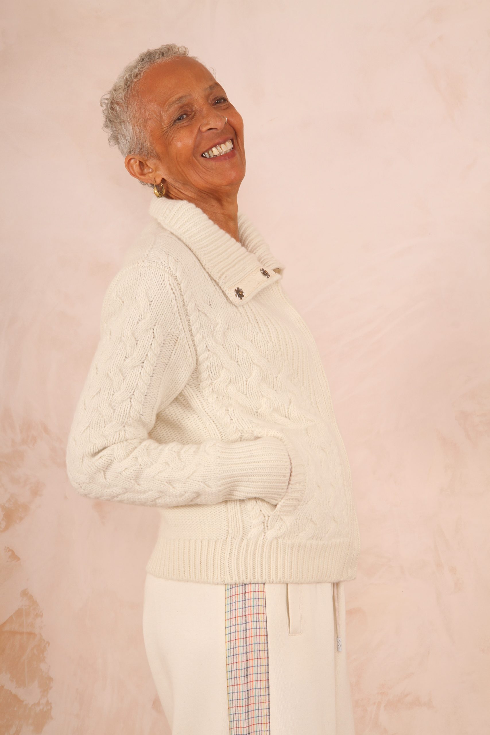 ENDLESS KNOT CABLE KNIT BOMBER CARDIGAN PURE LAMBSWOOL PREORDER - Image 11