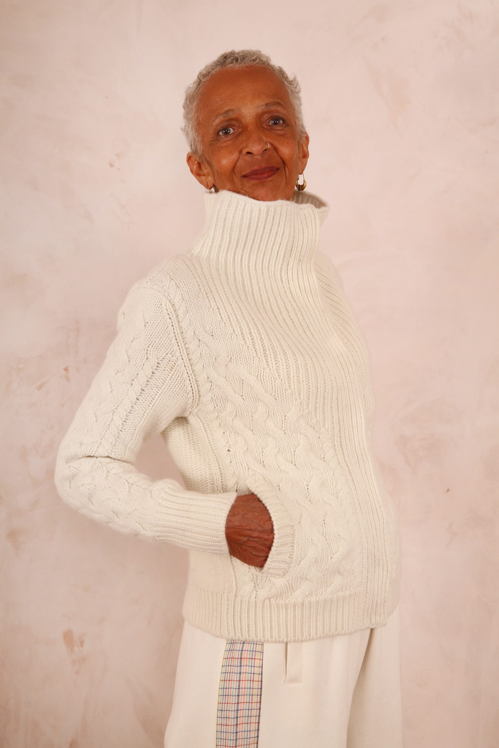 ENDLESS KNOT CABLE KNIT BOMBER CARDIGAN PURE LAMBSWOOL PREORDER - Image 3