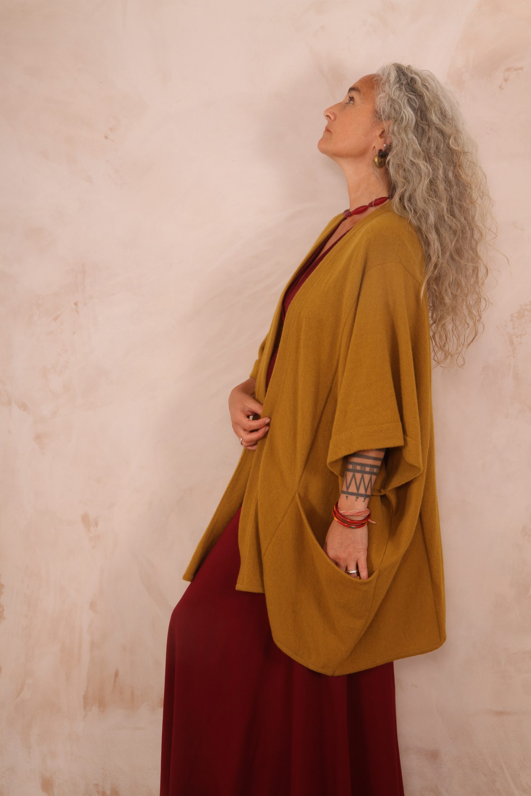 ANU POCKET PONCHO PURE LAMBSWOOL PREORDER - Image 6