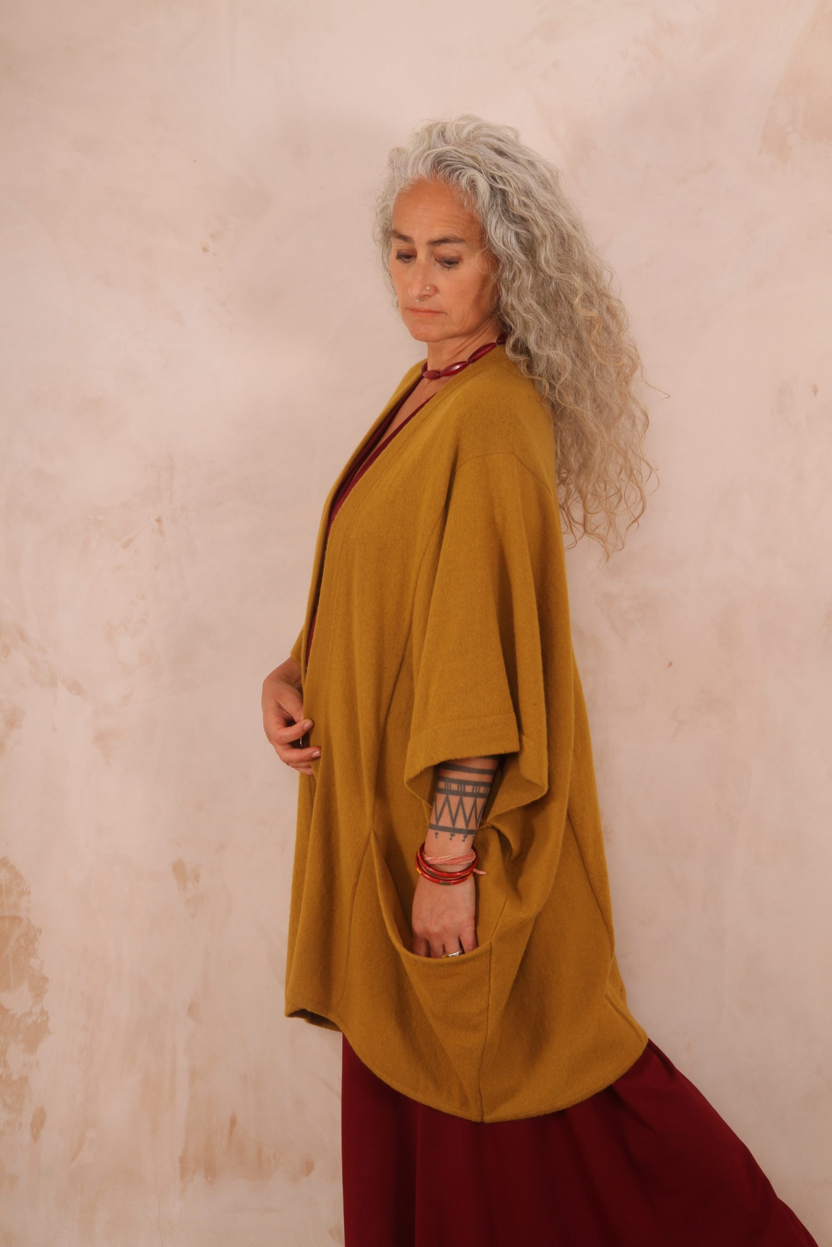 ANU POCKET PONCHO PURE LAMBSWOOL PREORDER - Image 8