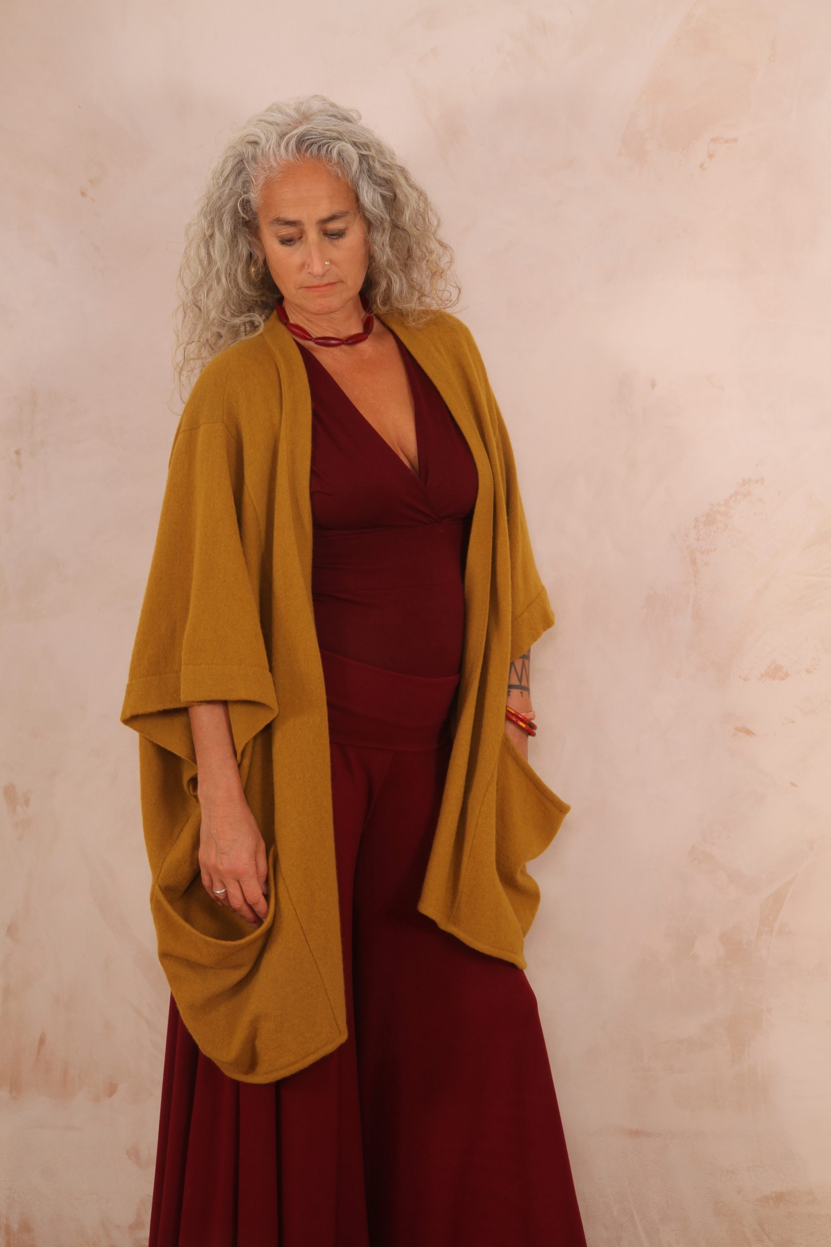 ANU POCKET PONCHO PURE LAMBSWOOL PREORDER - Image 7