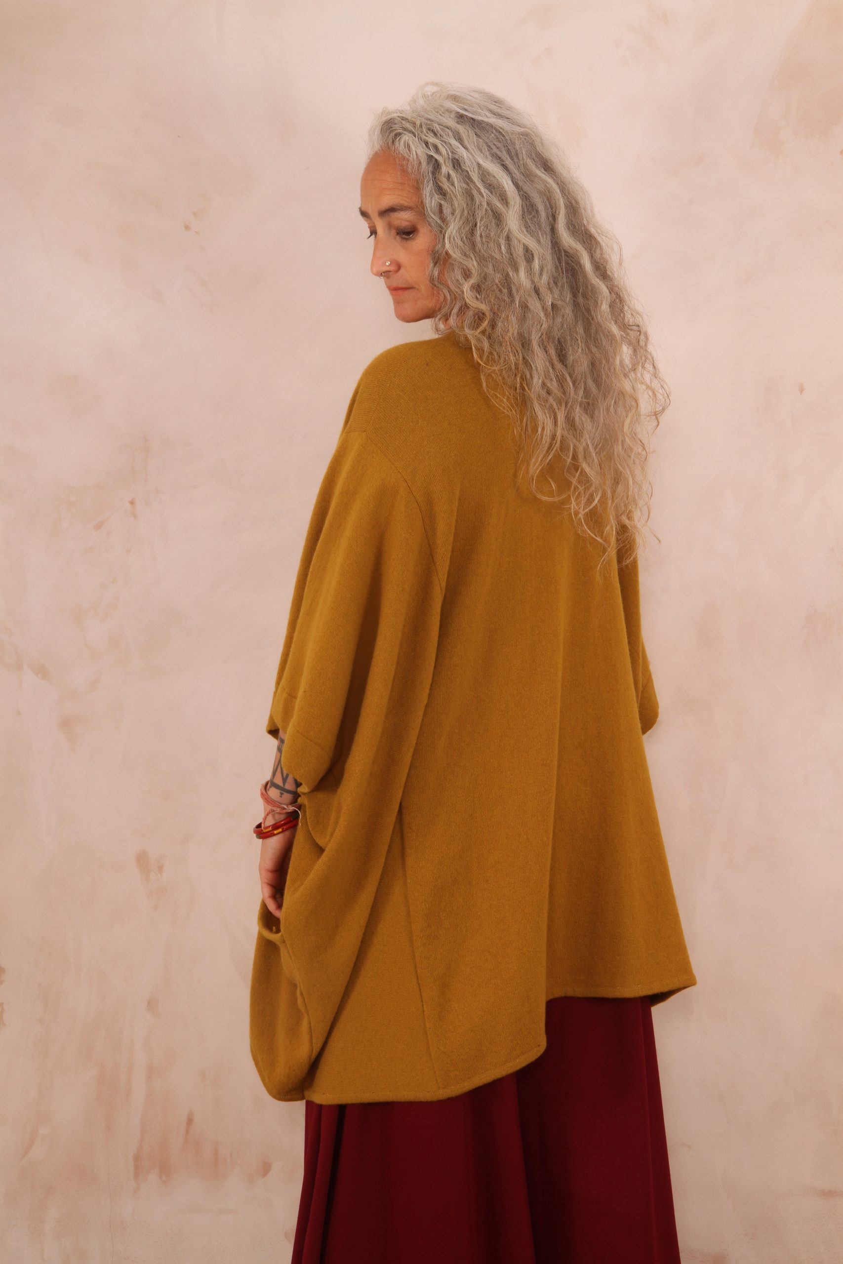 ANU POCKET PONCHO PURE LAMBSWOOL PREORDER - Image 9