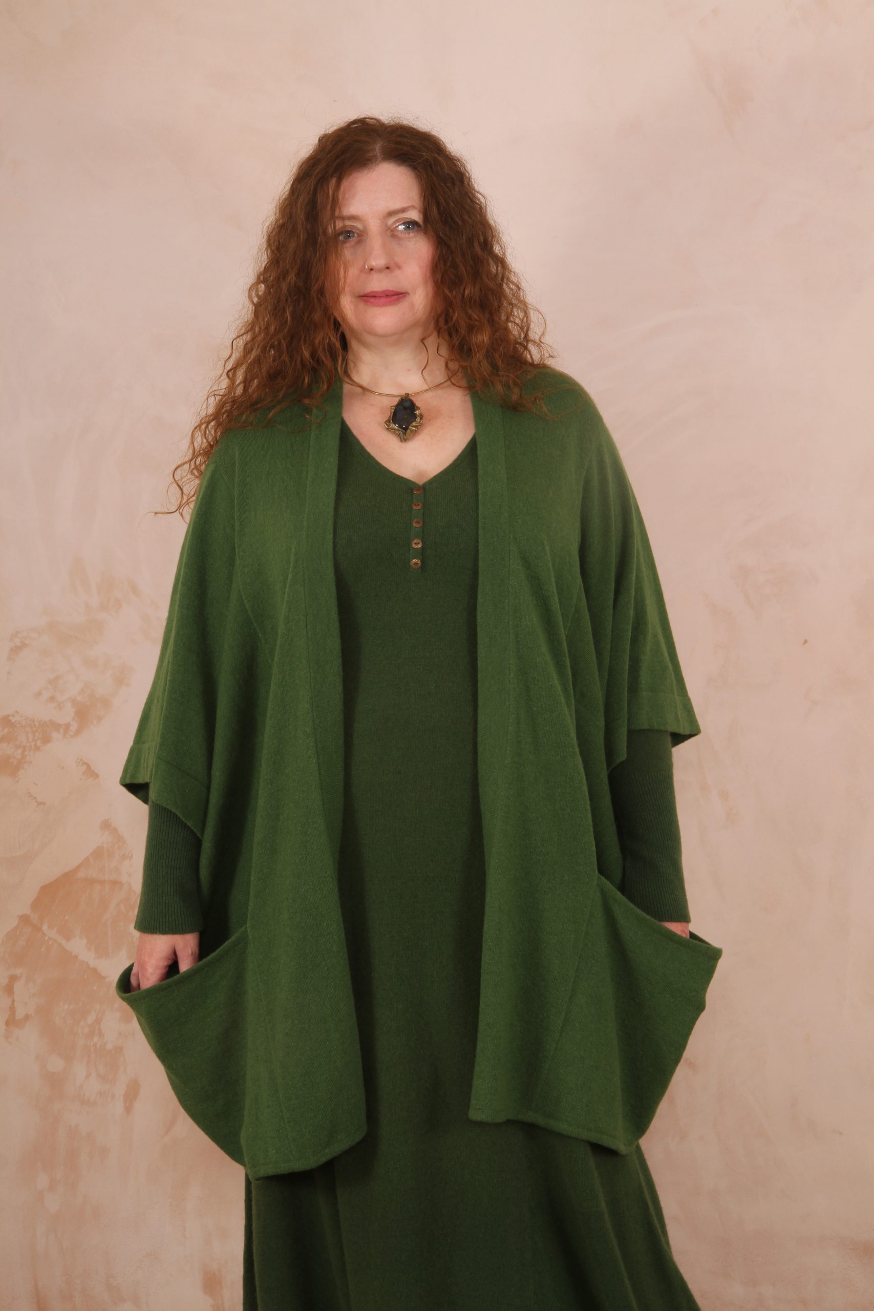 ANU POCKET PONCHO PURE LAMBSWOOL PREORDER - Image 3