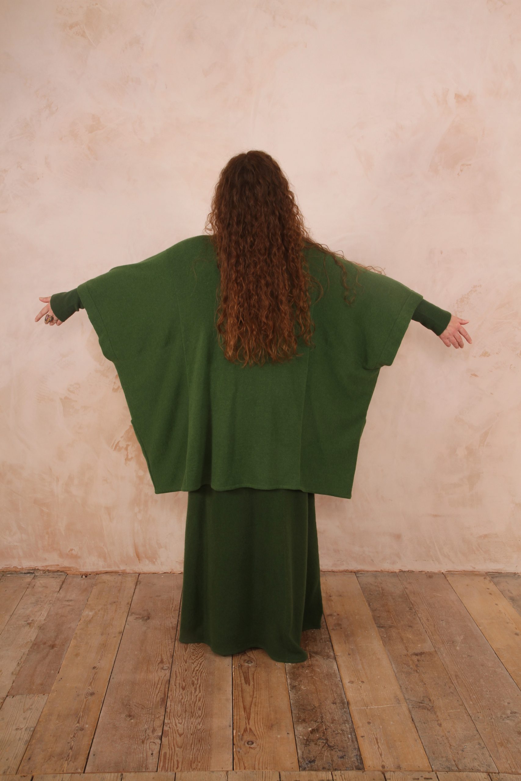 ANU POCKET PONCHO PURE LAMBSWOOL PREORDER - Image 18