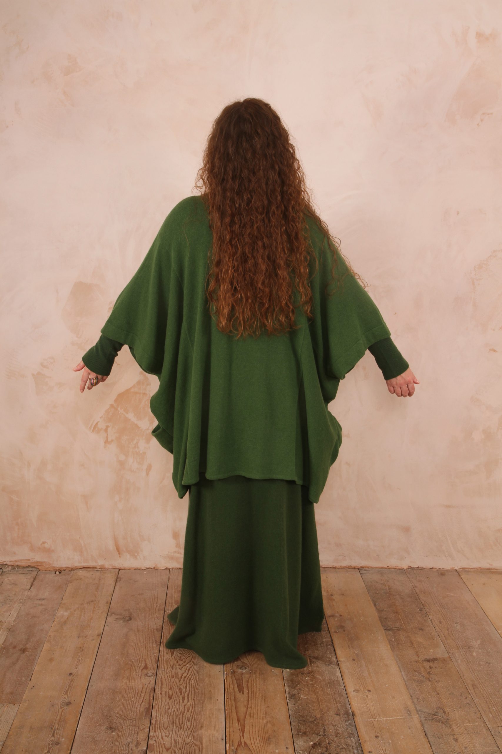 ANU POCKET PONCHO PURE LAMBSWOOL PREORDER - Image 17