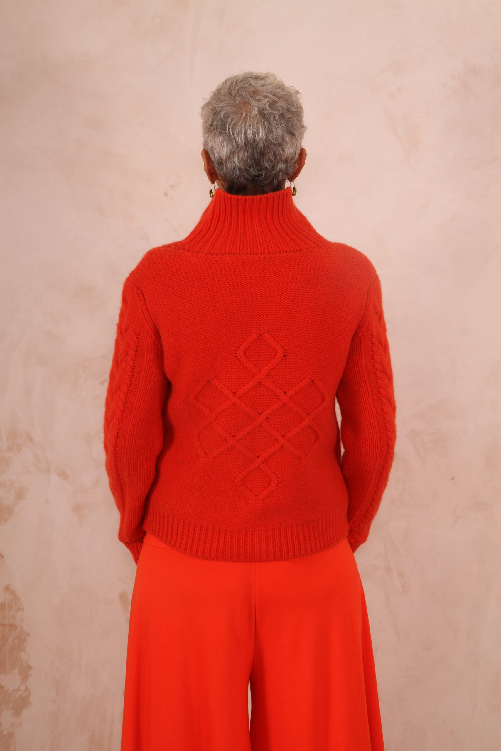 ENDLESS KNOT CABLE KNIT BOMBER CARDIGAN PURE LAMBSWOOL PREORDER - Image 4