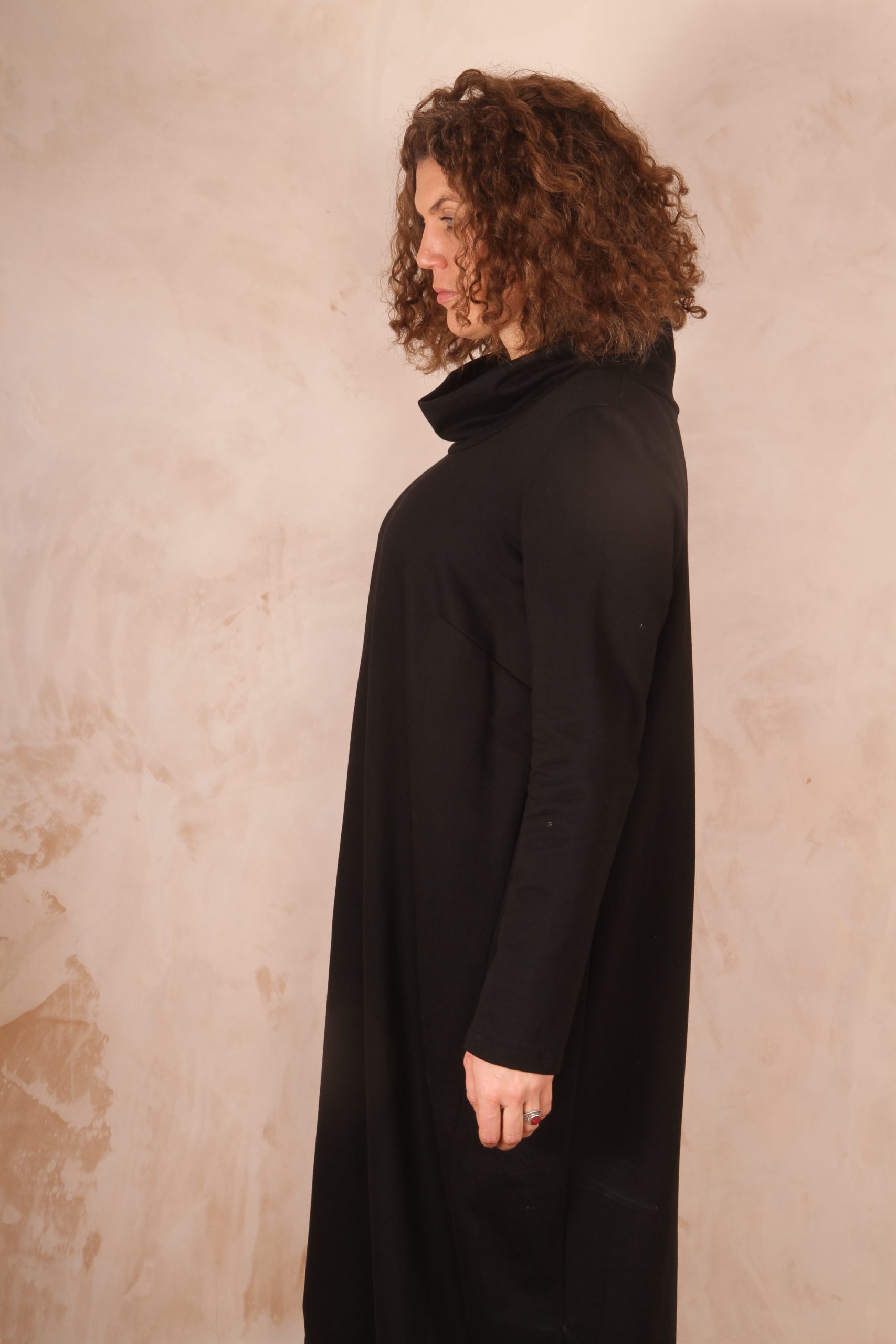 Anya 100% Cotton Jersey Oversized Jumper Dress Black - Image 2