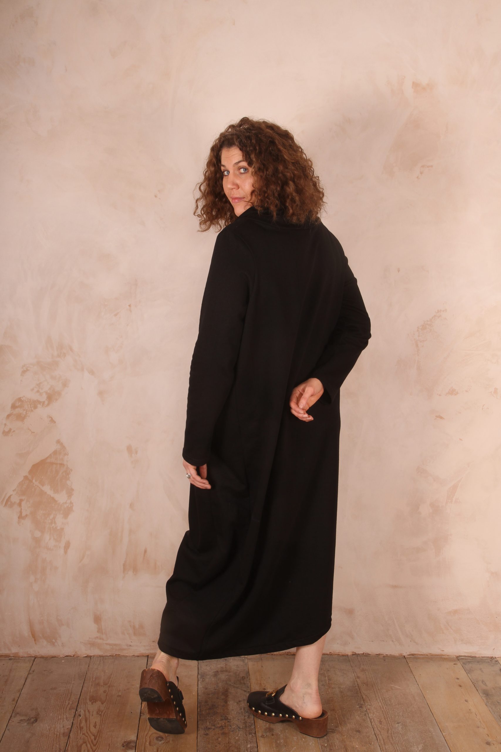 Anya 100% Cotton Jersey Oversized Jumper Dress Black - Image 11