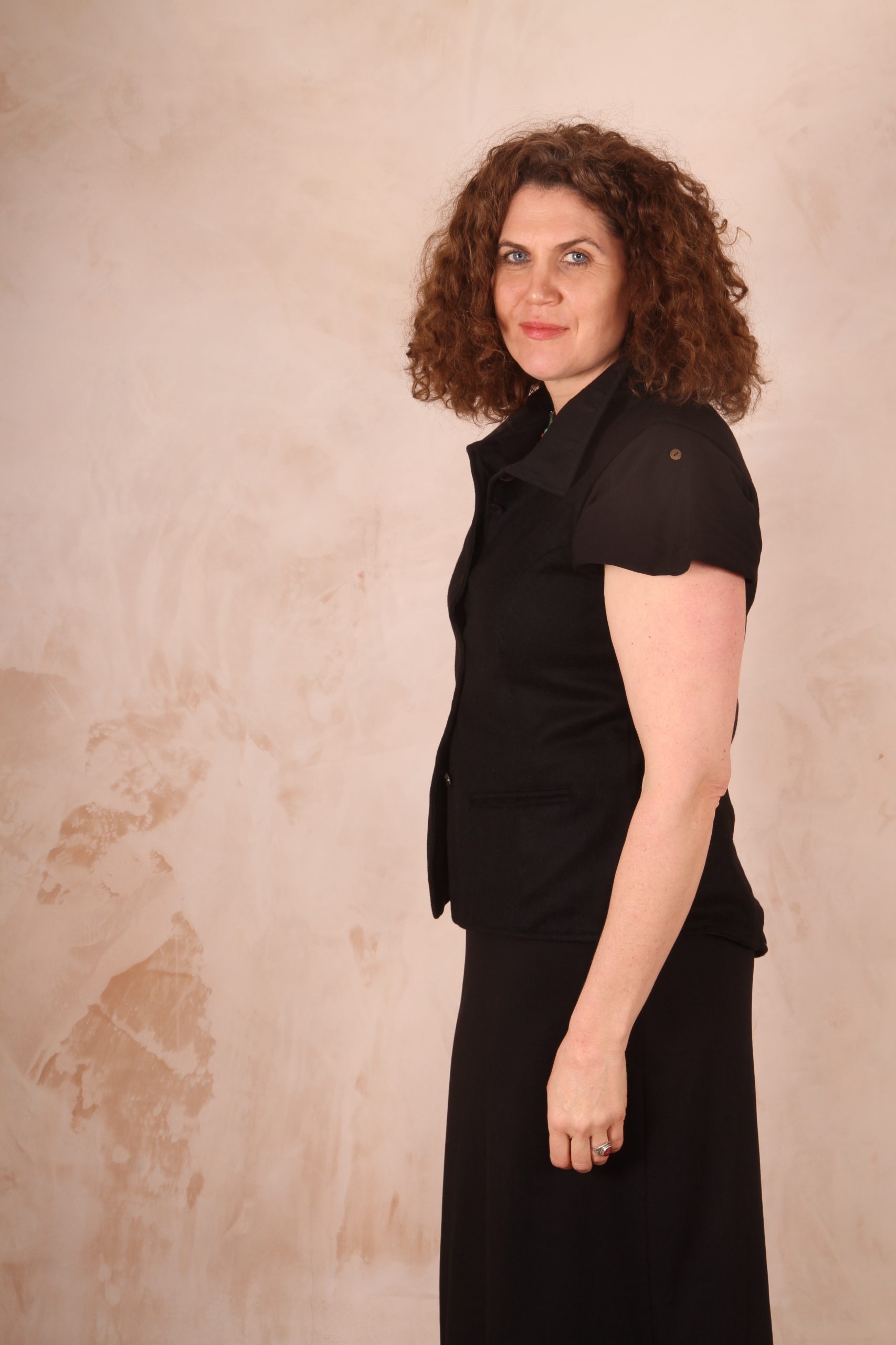 Classic Tailored Haruka Wool Waistcoat Black - Image 4